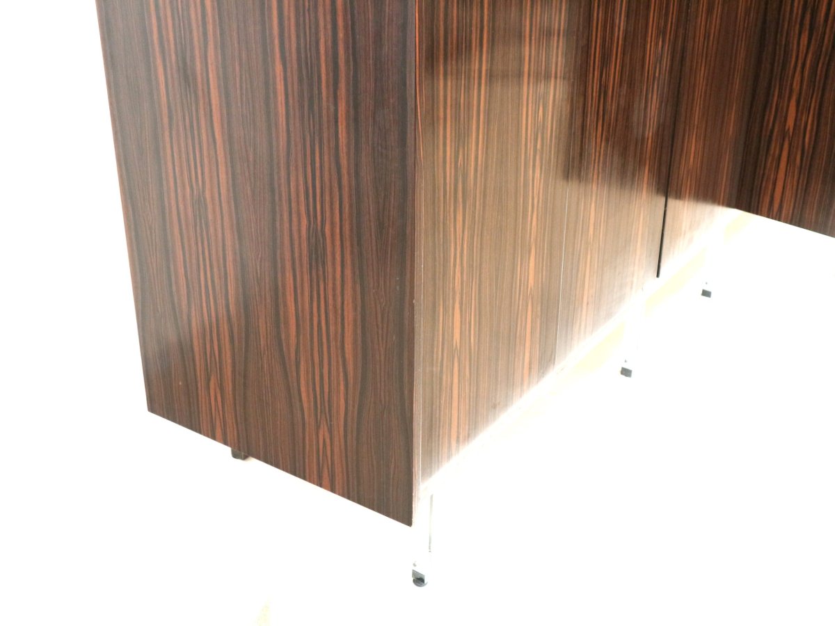 Grote vintage design kledingkast met hang- en leggedeelte uit de jaren ’60 - Afbeelding 3